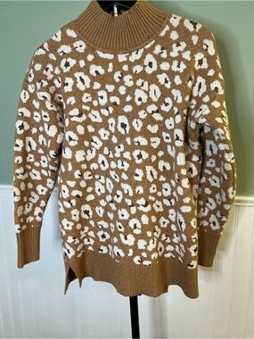 LOFT Tan and White Leopard Print Mock Neck Sweater. Size XS